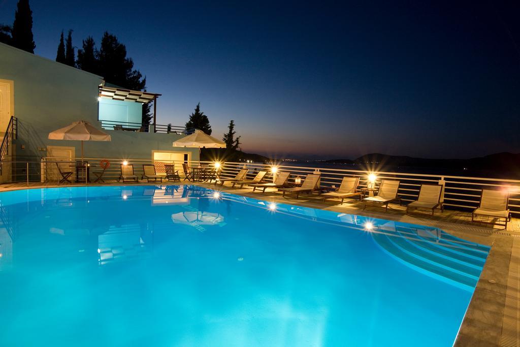 Adriatica Hotel Nikiana Exterior photo