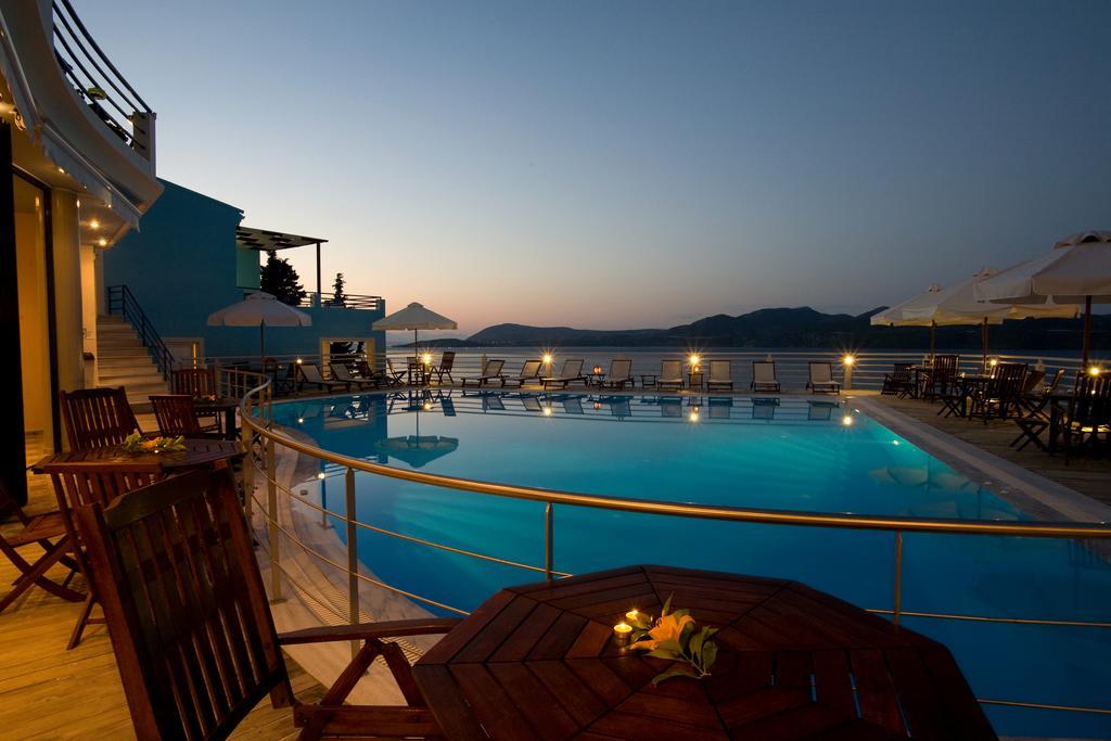 Adriatica Hotel Nikiana Exterior photo