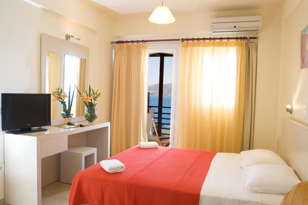 Adriatica Hotel Nikiana Exterior photo