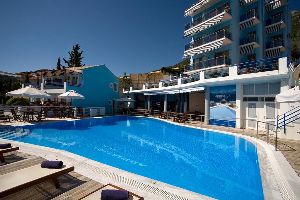 Adriatica Hotel Nikiana Exterior photo