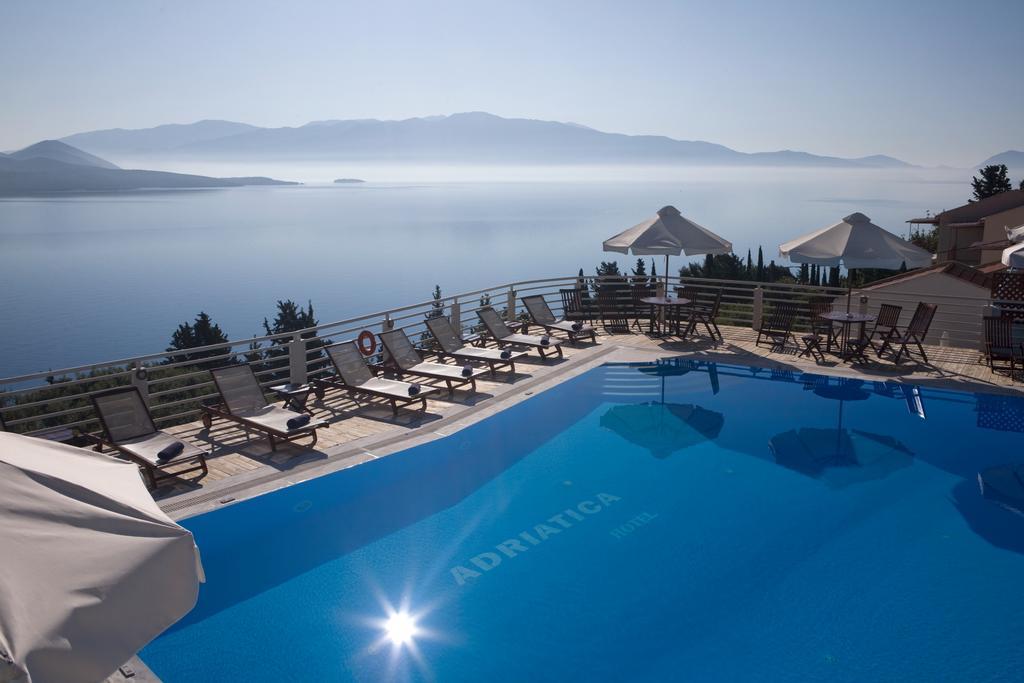 Adriatica Hotel Nikiana Exterior photo